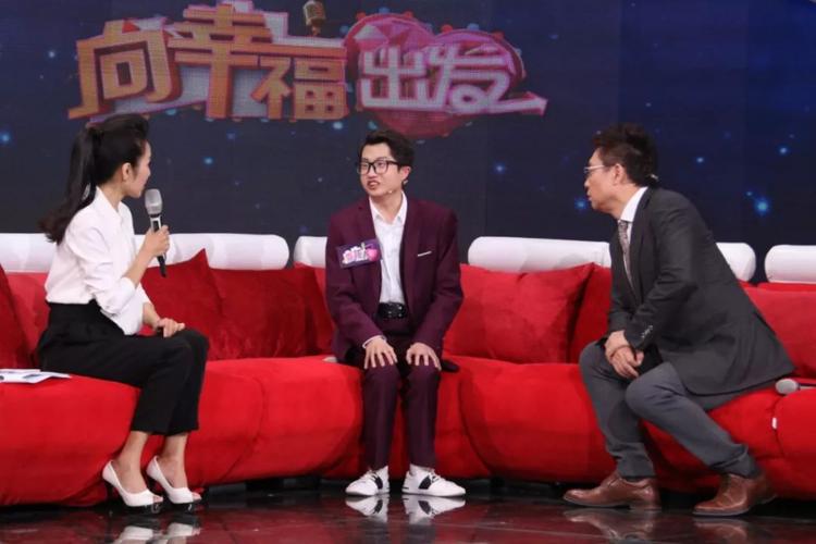 汤智猛出生在沈阳一个普通的家庭,但是他从出生便被