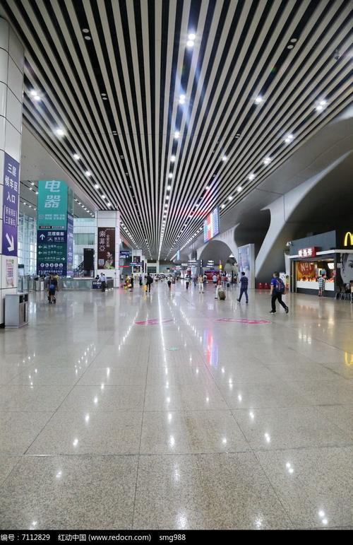 广州高铁车站到达大厅