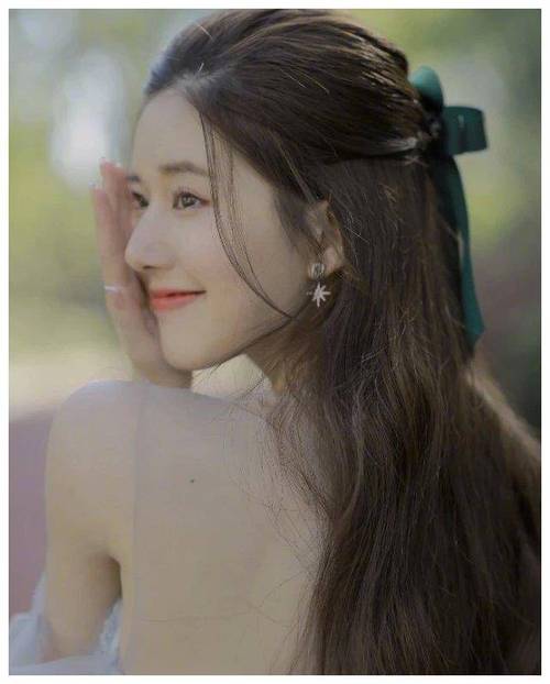 原创当赵露思绑着丝带发现身时我终于相信她是国民初恋了