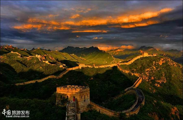 金山岭的柔软晨光:因为美丽,所以爱你