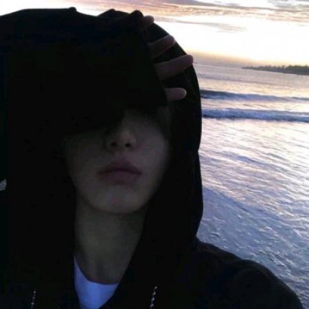 好看的男头好看的男头像高冷真人