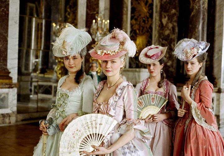 看过《绝代艳后》的人应该对这位傲娇的法国君主制时期的末代皇后不