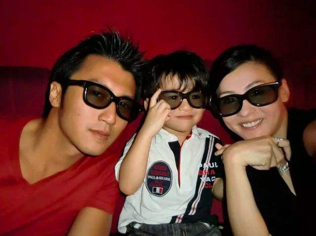 谢霆锋财产留给张柏芝儿子,她点赞王菲照片,再证自己不记恨王菲