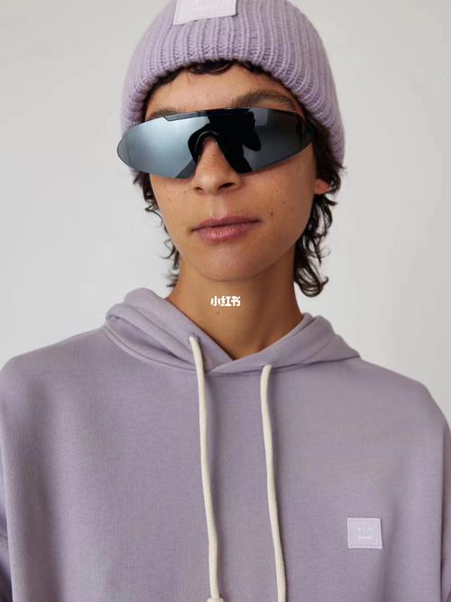 acne笑脸帽子_acne_帽子_时尚_配饰