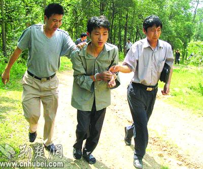 蕲春特大杀人案告破 凶手张艮国被抓获归案(图)