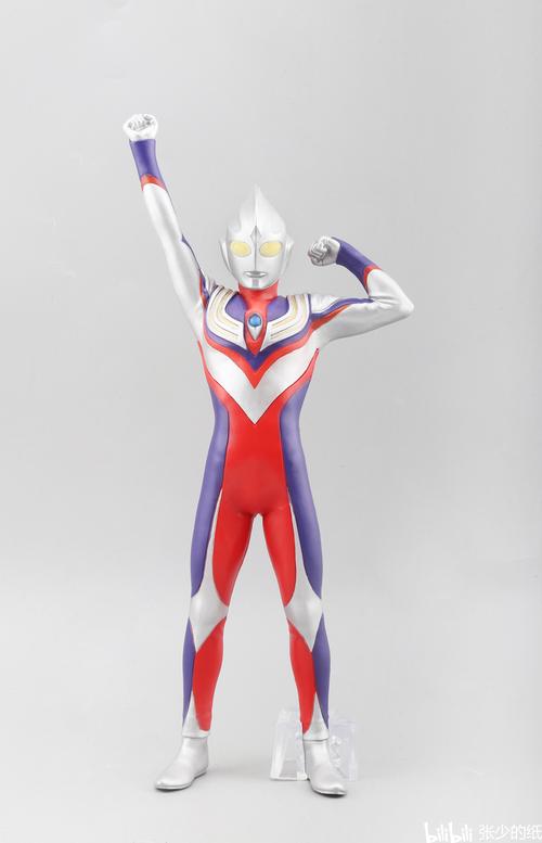 迪迦奥特曼组立版手办模型拍照