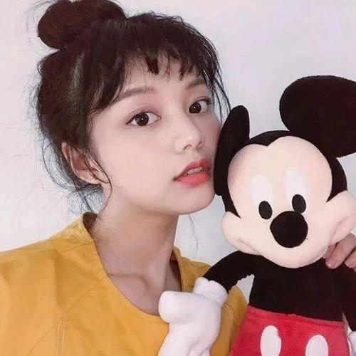 高清头像 | 可爱丸子头女生头像