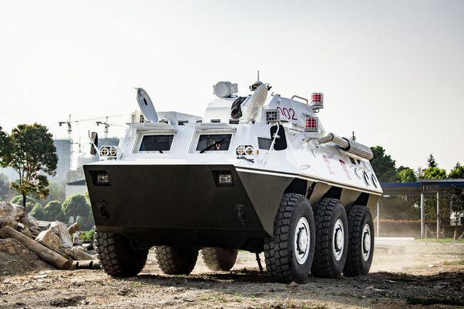 武警贵州总队开展"装甲尖兵"强化训练|装甲车|指挥员