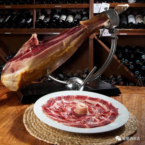 起源于古罗马时代的西班牙火腿(jamón 发音:哈蒙).