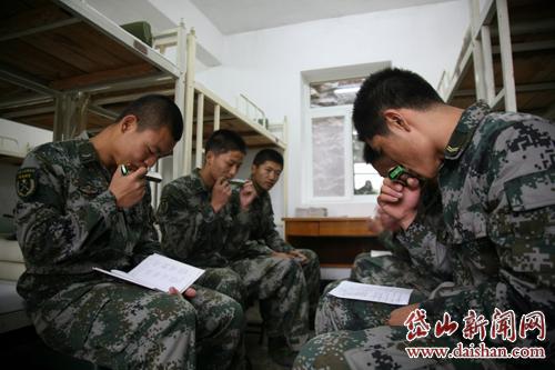 多彩的军营快乐的兵——记者走进驻岱73232部队--岱山