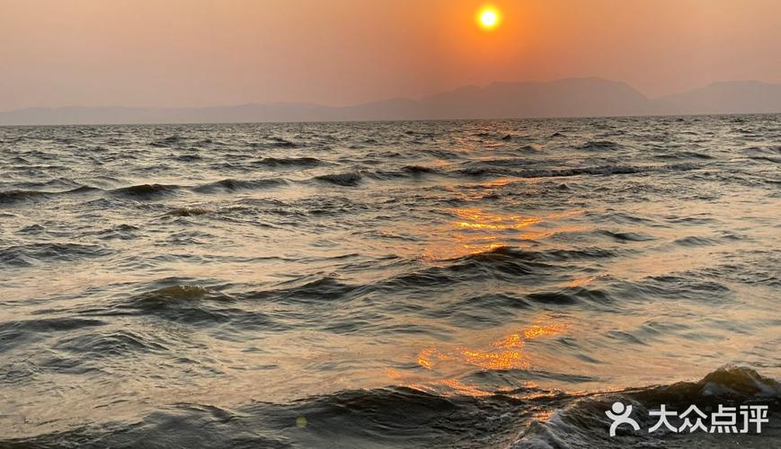 滇池的落日真的好美!