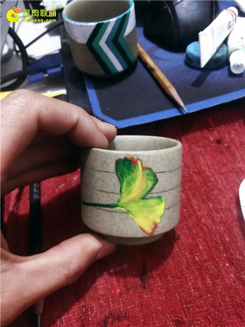 在多肉植物花盆上画画-7