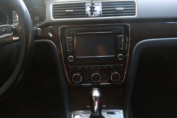 大众-帕萨特 2013款 3.0l v6 dsg旗舰尊享版