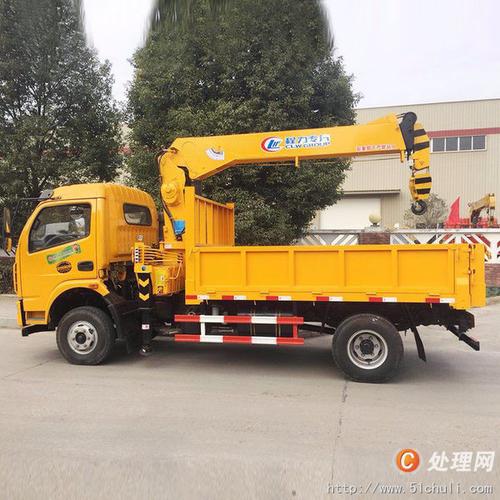 (该信息已过期)转让东风多利卡蓝牌随车吊程力2.3吨5吨吊机