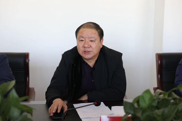 旗人大常委会对旗扶贫开发办公室开展述职评议