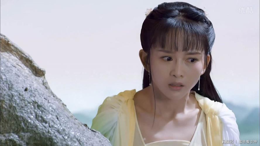 《香蜜》连翘原名夏冰冰,曾不幸遭遇车祸,有谁注意到她眼睛上的疤痕