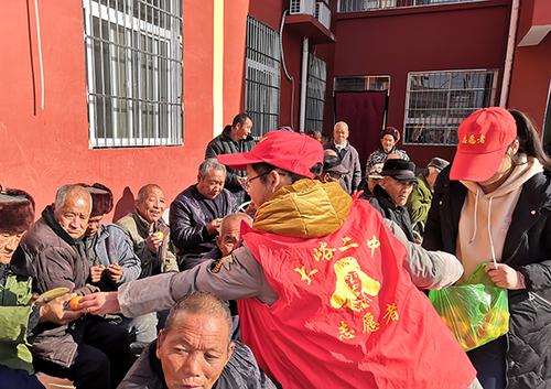 寒冬送温暖 情系敬老院——大峪二中志愿者走进敬老院开展志愿服务