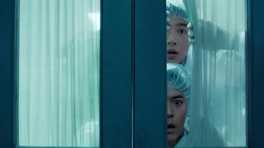 唐探3电梯里的这段戏我着实是没忍住