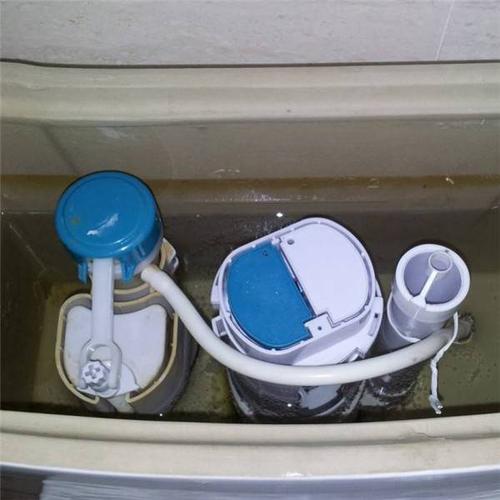 马桶一直响一直出水_抽水马桶漏水怎么办_抽水马桶漏水什么原因-齐装