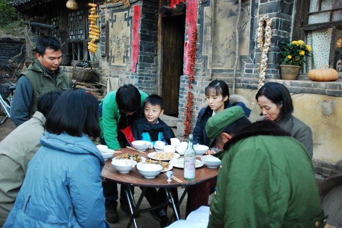孙锡堃拍摄《淘金谷》习雪扮演姑姑,骑驴险掉下来