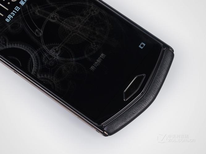 8848钛金手机m5与微软surfaceduo6gb256gb全网通哪个好