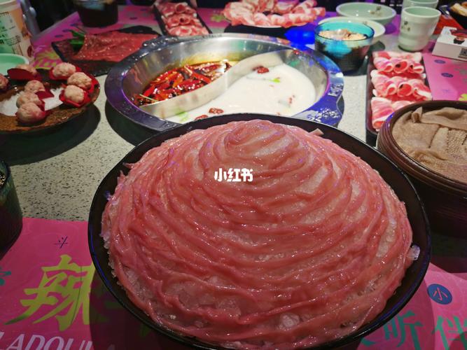 推荐了一家明星开的火锅店给惊艳到了05不仅菜品丰富 ,食材也非常