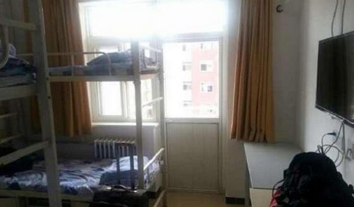 首钢工学院新生宿舍条件和宿舍环境图片