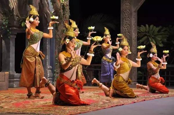 泰国传统舞蹈文化