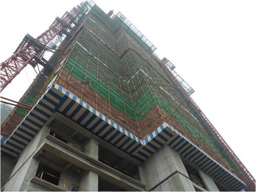 轻钢结构 脚手架搭设:双排脚手架 脚手架支固:落地式脚手架,悬挑式