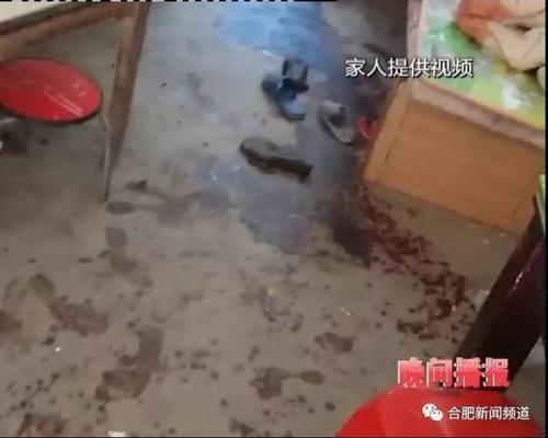 叔叔施暴,危急时刻10岁女孩为救弟弟双手被砍断…姐弟