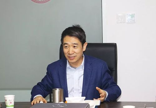 海天咨询董事长 韩江涛海天咨询董事长韩江涛首先介绍了海天大数据