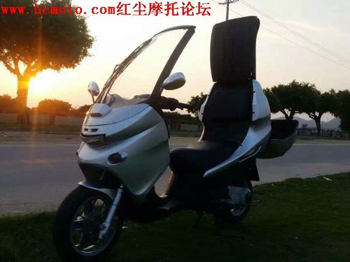 出售—纯水意大利贝纳力150,带棚子踏板[红尘摩托论坛