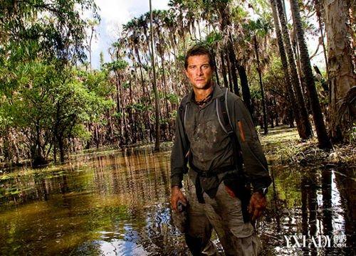 贝尔格里尔斯的妻子是谁揭秘站在食品链顶真个荒原求生