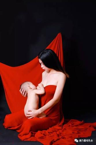 【公益活动】"越喂越美丽"公益哺乳照拍摄活动第二季报名啦!