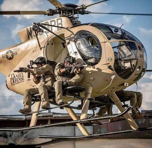 黑鹰掉了小鸟救,黑鹰怂了小鸟上,美国特种部队专用直升机a/mh-6