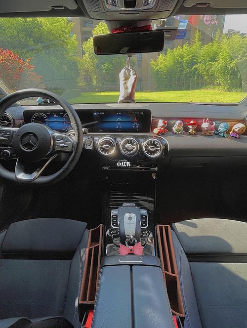 奔驰内饰a200l汽车装饰合集(二)_梅赛德斯-奔驰怎么样