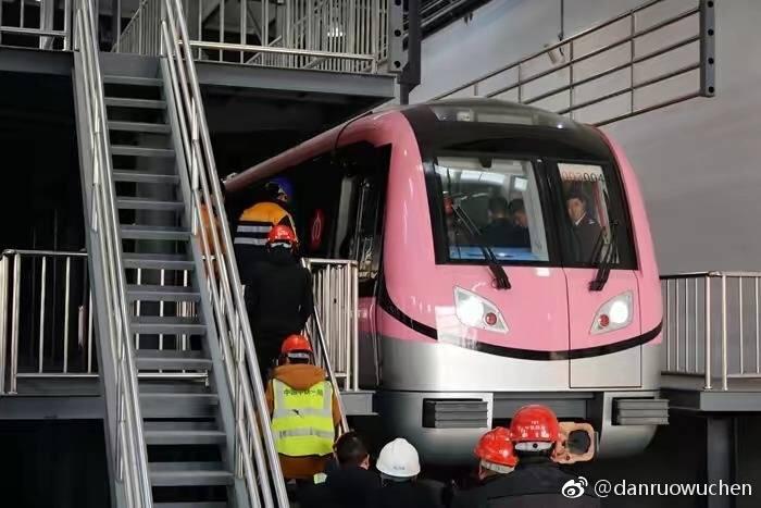 祝贺南京地铁宁溧线南京地铁s7号线全线热滑成功