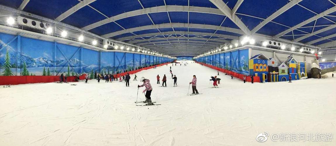 滑雪篇:四季都能滑雪的"西部长青冰雪小镇"