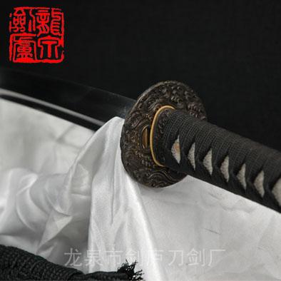 推荐商品: 高性能中刀--性能可比coldsteel冷钢 88k系列 日本武士刀
