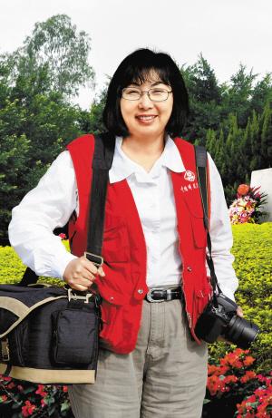 深圳女摄影家郑丽萍
