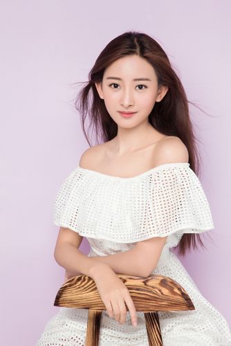 代文雯