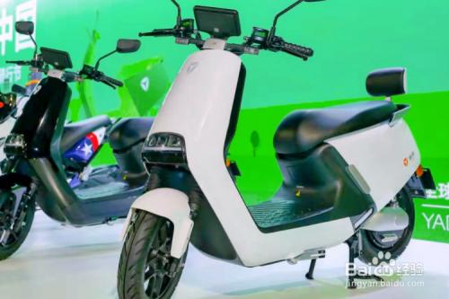 雅迪小金鼠电动车充电口在哪