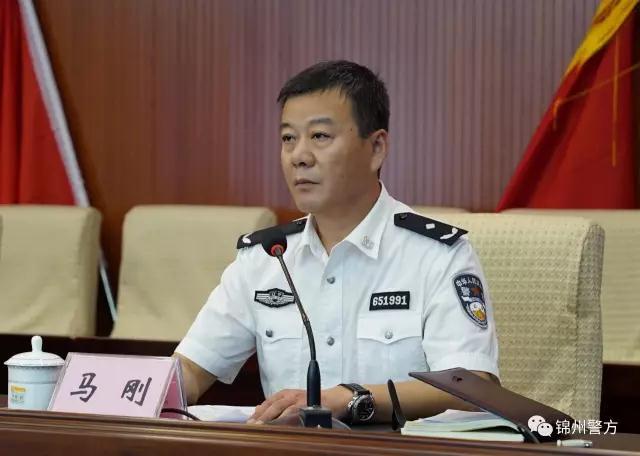 锦州交警请你来参与市容整治