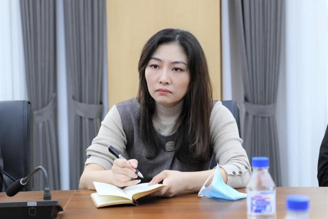 磐石市代市长王萍萍带队督导检查国庆节期间疫情防控