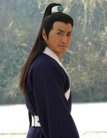 30年前,为"包青天"出头遭封杀,何家劲到底得罪了谁?