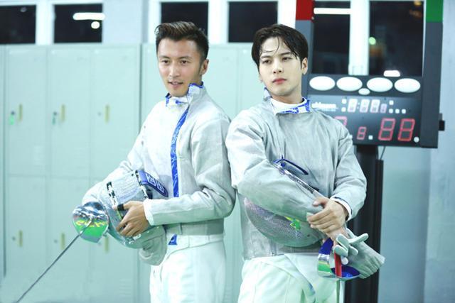 王嘉尔录制百年奥运宣传片,是国家击剑运动员,曾备战伦敦奥运会