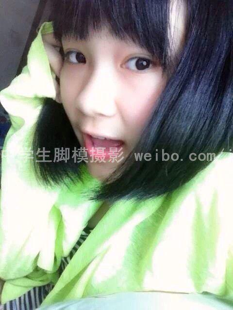 teen中学生足模yoyo-66恋足网_健康的恋足网站