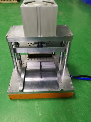 首页 机械设备 其他行业专用设备 其他机械设备 温州龙虾扣治具生产