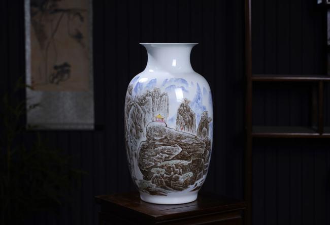 瓷画泰斗王锡良百岁诞辰以唯一巨作鸿韵千秋为念瓷韵双绝