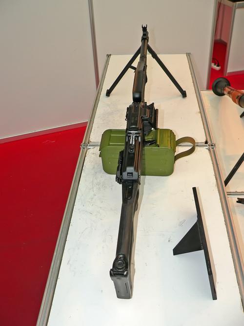 pkp pecheneg机枪 ——〖枪炮世界